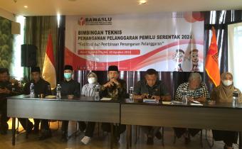 Minimalisir Pelangggaran Pemilu, Bawaslu Jakarta Selatan Lakukan Bimbingan Teknis